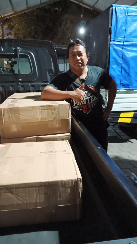 Sewa pickup plus supir ready antar jemput barang 24 jam